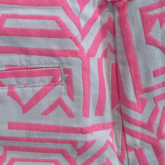 2/$30 🩷 J Crew shorts 🩷 size 6 🩷 pink and white 🩷 textured - Picture 8 of 15